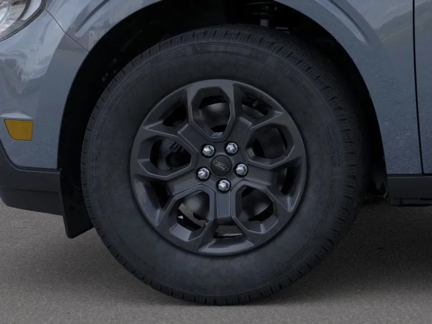 2025 Ford Maverick XLT photo 1
