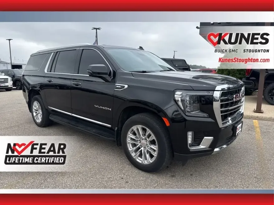 2023 Gmc Yukon XL SLT photo 1