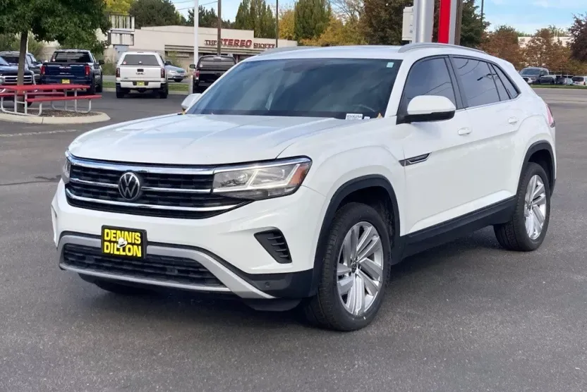 2020 Volkswagen Atlas Cross Sport SE Technology photo 1