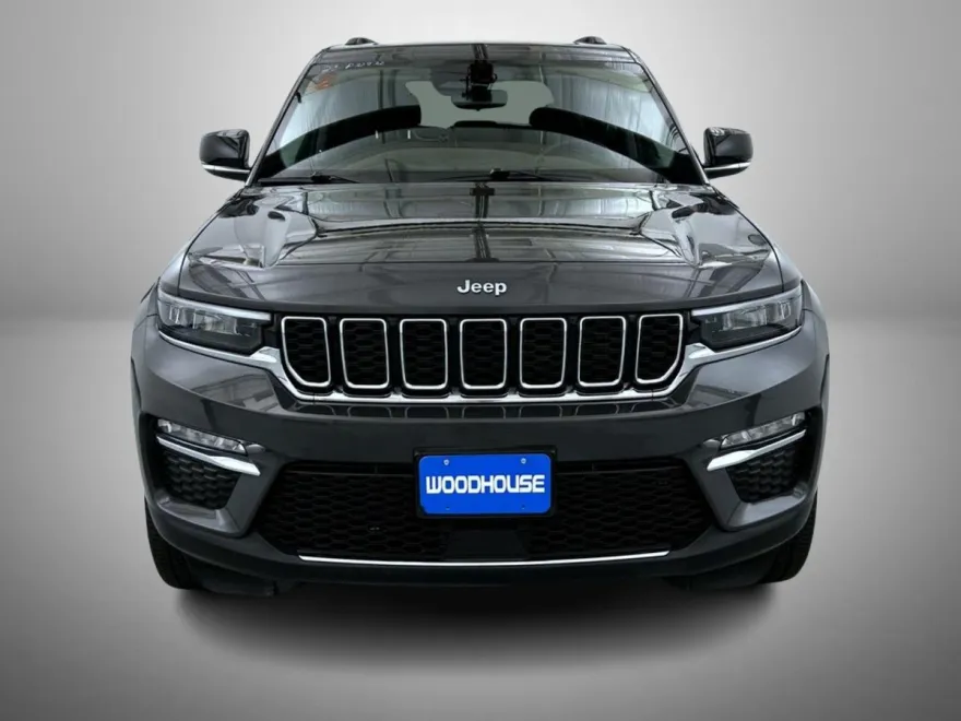 2023 Jeep Cherokee 4xe photo 1