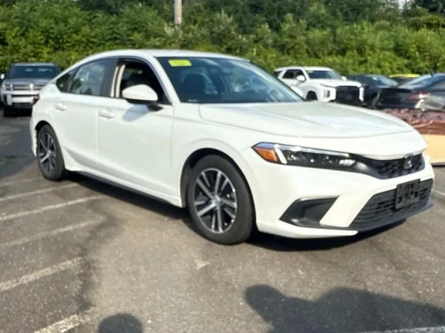 2024 Honda Civic LX photo 1