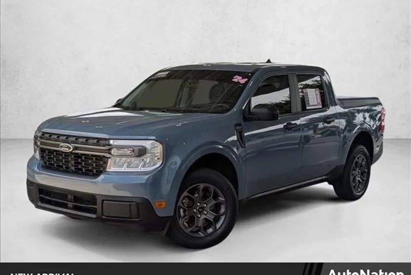2024 Ford Maverick XLT photo 1