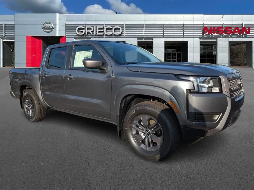 2025 Nissan Frontier Crew Cab SV photo 1