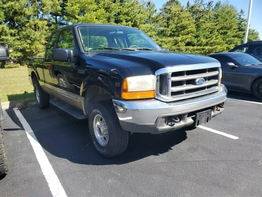 2000 Ford F-250 photo 1