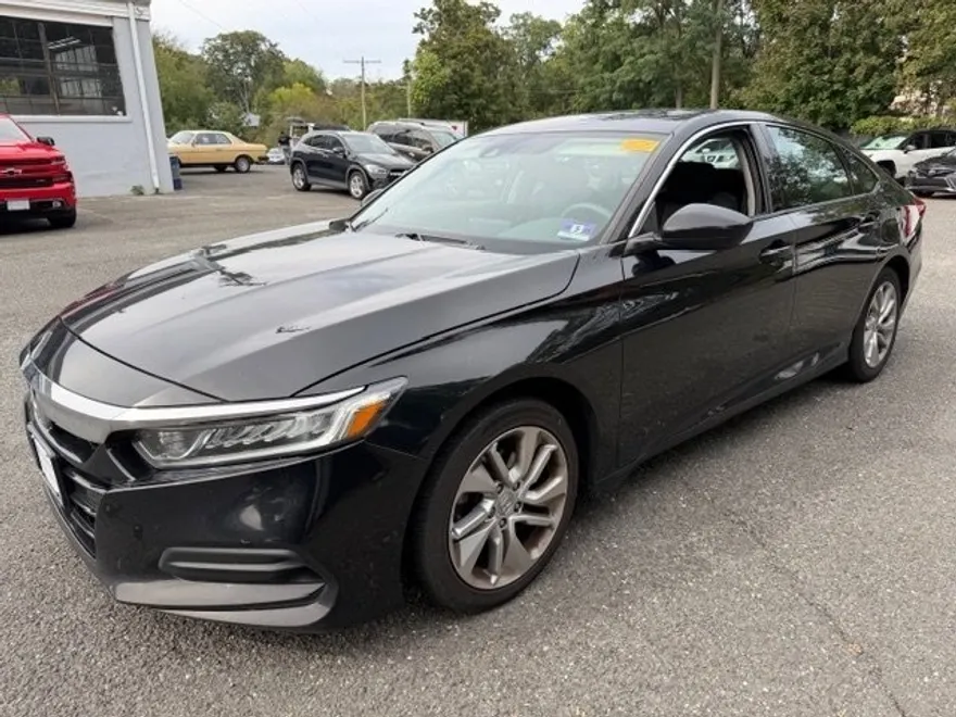 2019 Honda Accord LX photo 1