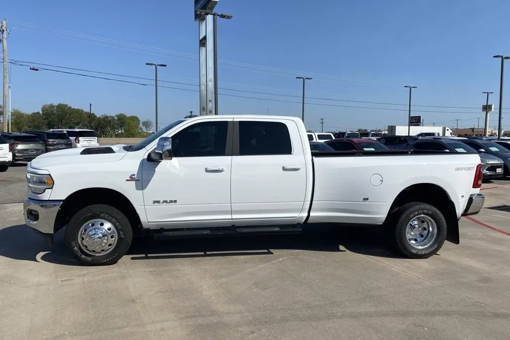 2024 Ram 3500 Laramie photo 1