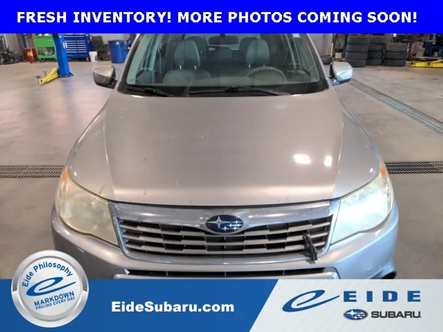 2009 Subaru Forester X Premium photo 1
