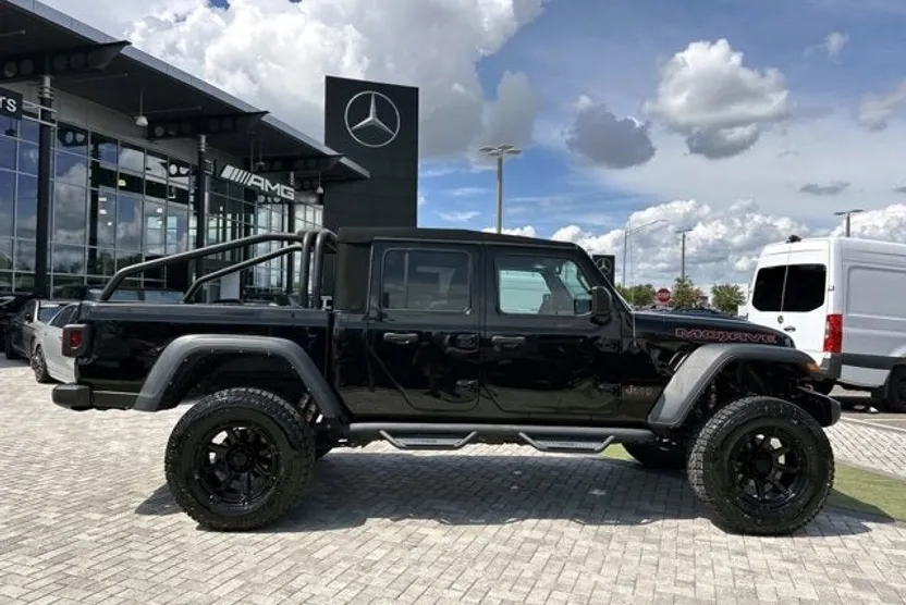 2022 Jeep Gladiator Mojave photo 1