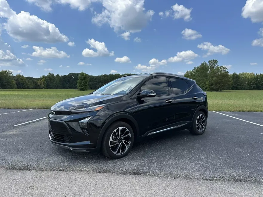 2023 Chevrolet Bolt EUV Premier photo 1