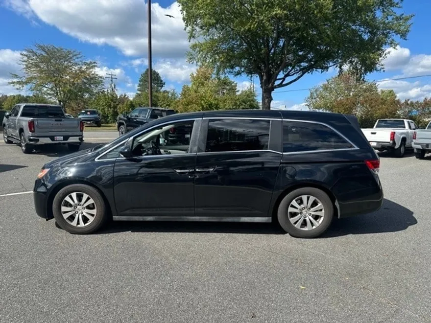 2015 Honda Odyssey EX-L photo 1