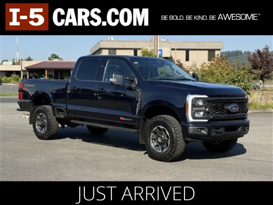 2023 Ford F-350 Lariat photo 1