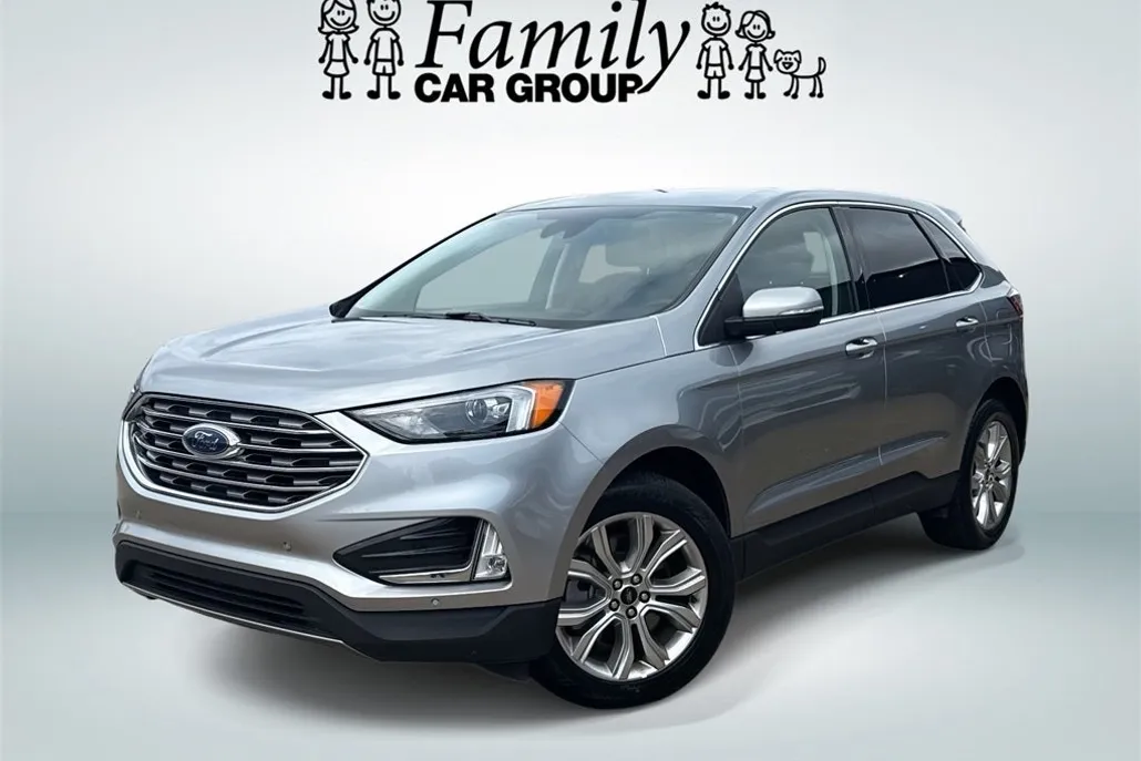 2024 Ford Edge Titanium photo 1