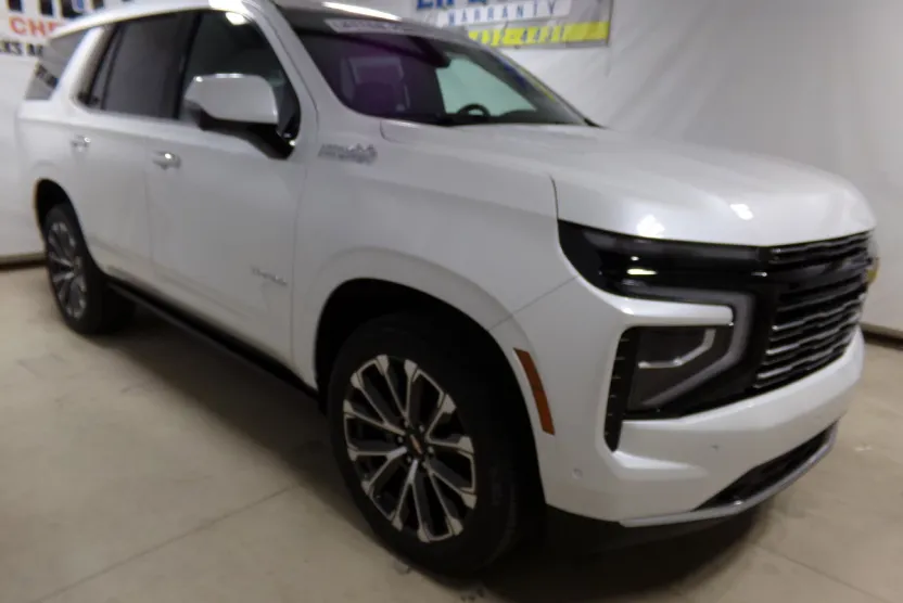 2025 Chevrolet Tahoe High Country photo 1
