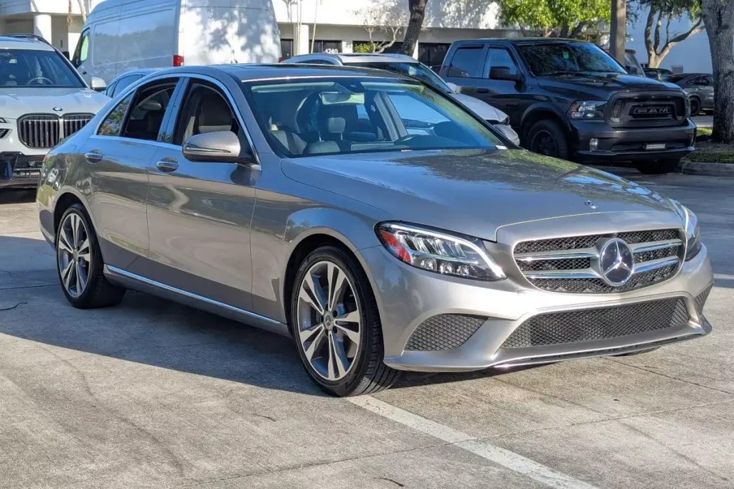 2019 Mercedes Benz C 300 Sedan photo 1