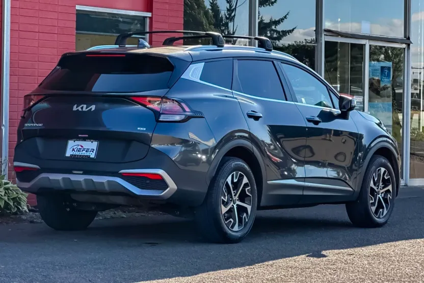 2024 Kia Sportage EX photo 1