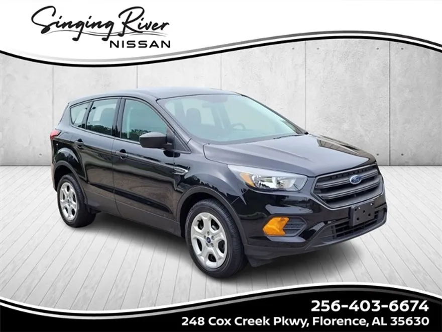 2019 Ford Escape S photo 1