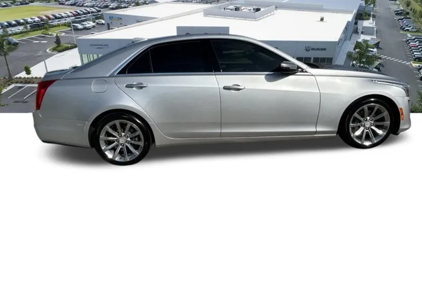 2019 Cadillac CTS Luxury photo 1