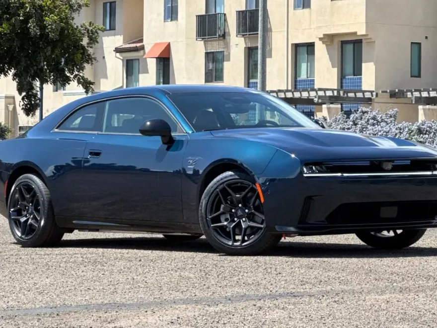 2024 Dodge Charger R/T photo 1