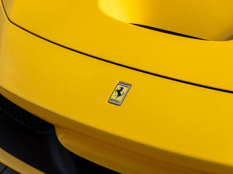 2021 Ferrari F8 Tributo Base photo 20