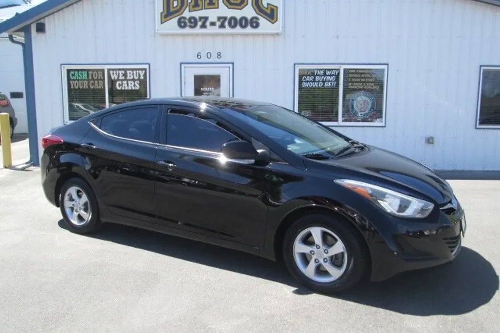 2014 Hyundai Elantra SE photo 1