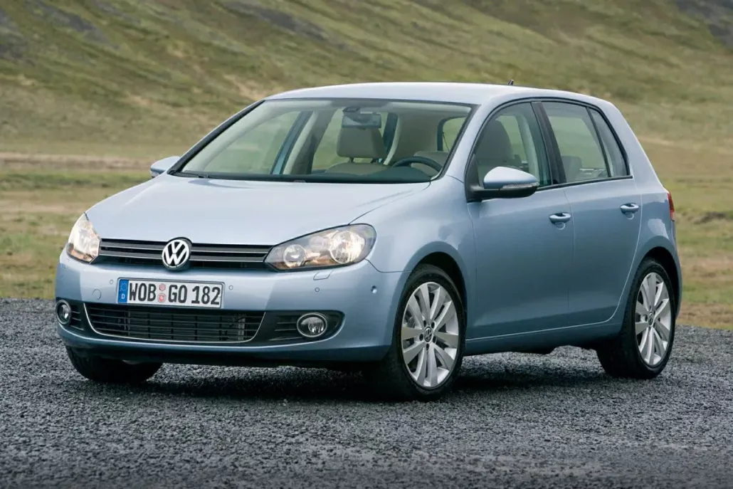 2012 Volkswagen Golf TDI photo 1