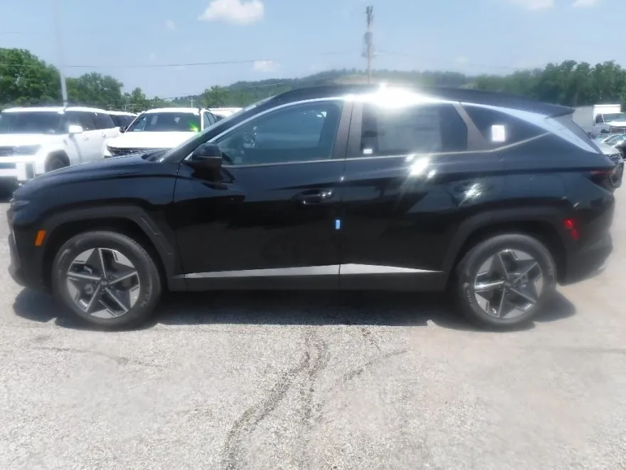 2025 Hyundai Tucson Hybrid SEL Convenience photo 1