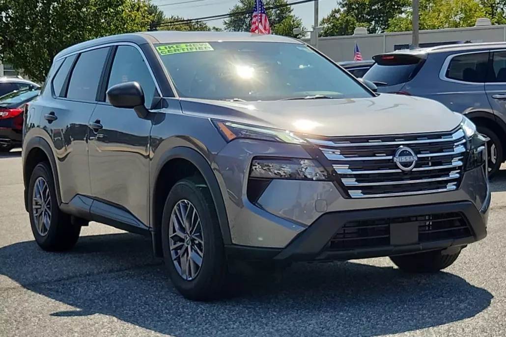 2026 Nissan Rogue S AWD photo 1