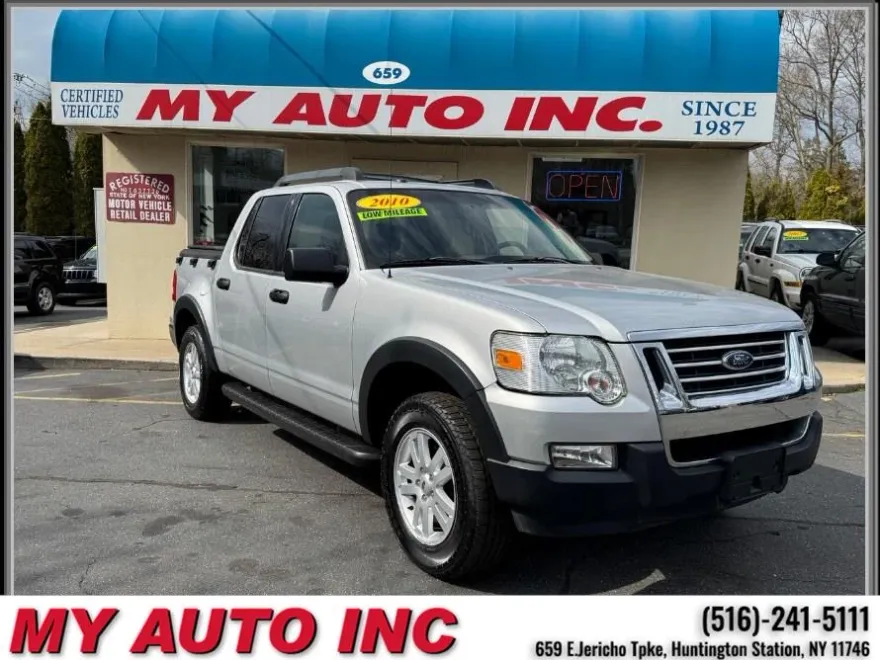 2010 Ford Explorer Sport Trac XLT photo 1