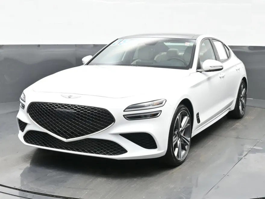 2025 Genesis G70 3.3T Sport Advanced photo 1