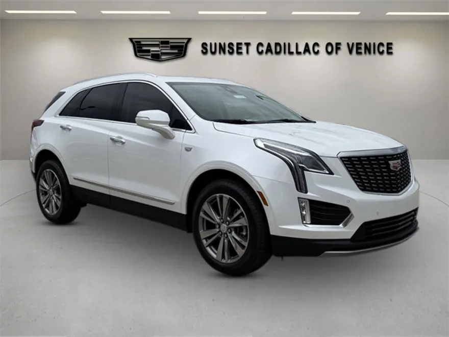 2025 Cadillac XT5 Premium Luxury photo 1