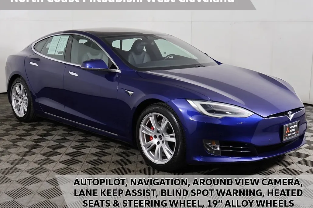 2020 Tesla Model S Performance photo 1