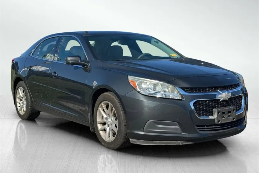 2014 Chevrolet Malibu 1LT photo 1