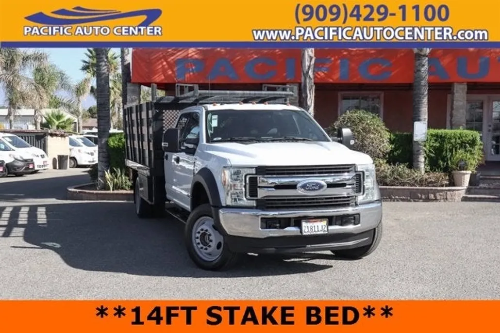 2017 Ford F-550 photo 1