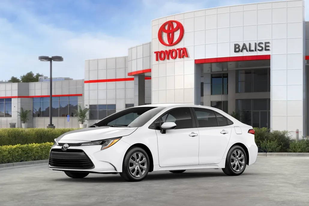 2025 Toyota Corolla LE photo 1