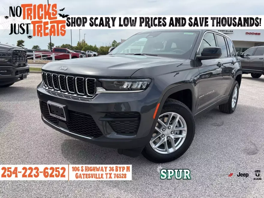2025 Jeep Grand Cherokee Laredo photo 1