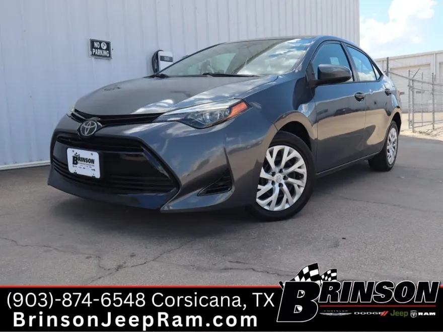 2018 Toyota Corolla L photo 1
