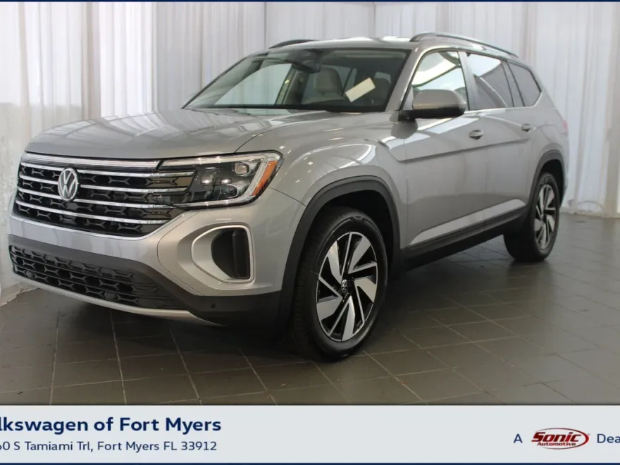 2026 Volkswagen Atlas SE Technology photo 1