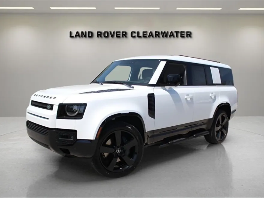2025 Land Rover Defender 130 X-Dynamic SE photo 1