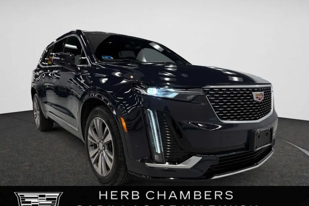 2025 Cadillac XT6 Premium Luxury photo 1