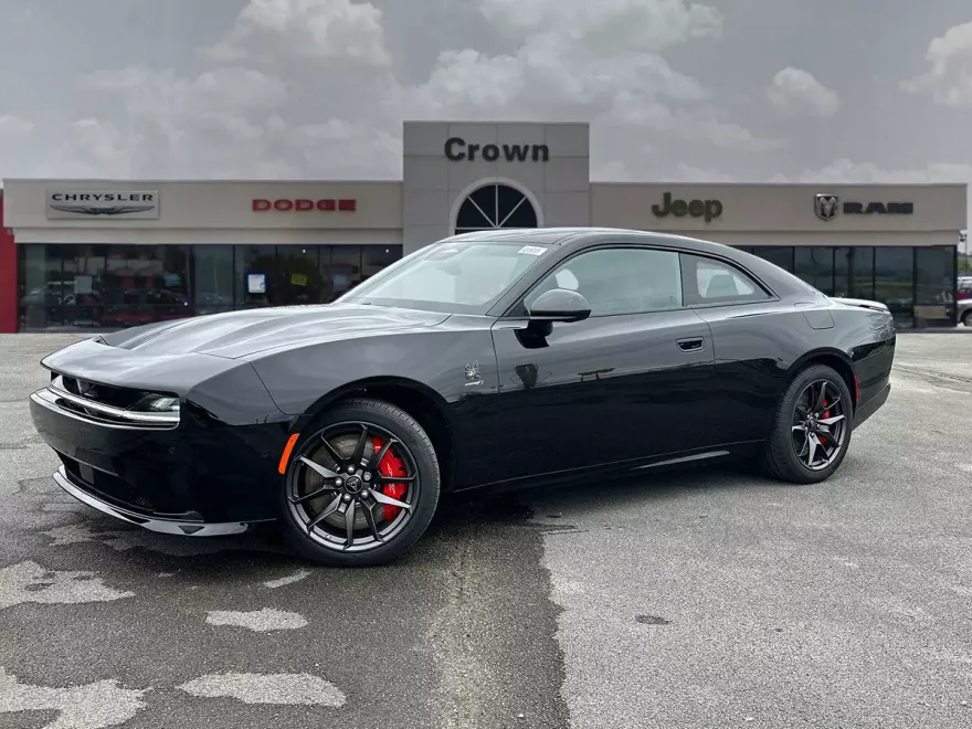 2024 Dodge Charger Daytona Scat Pack photo 1