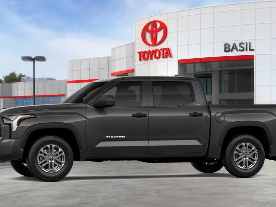 2026 Toyota Tundra SR5 CrewMax photo 1