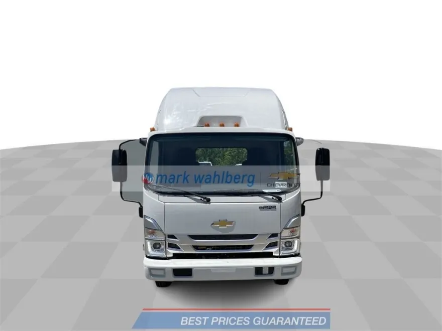2024 Chevrolet Silverado 4500HD Base photo 1