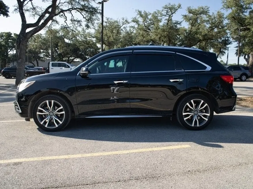 2019 Acura MDX Advance photo 1
