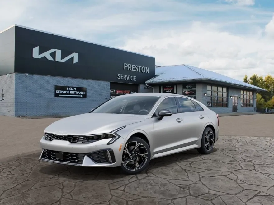2025 Kia K5 GT-Line photo 1