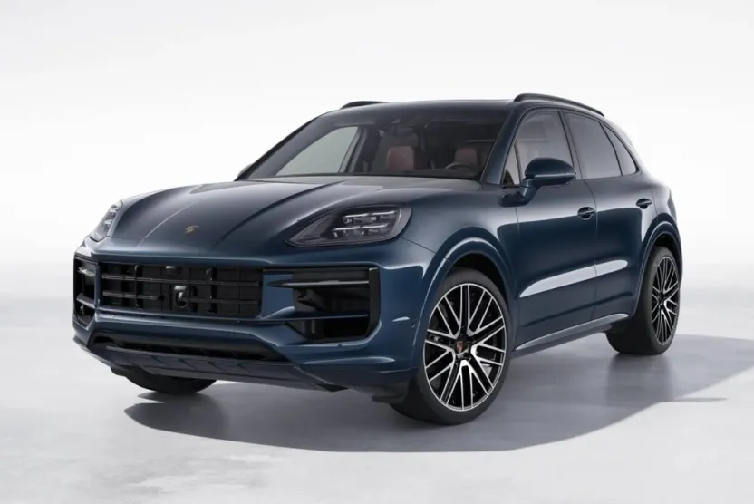 2025 Porsche Cayenne GTS photo 1