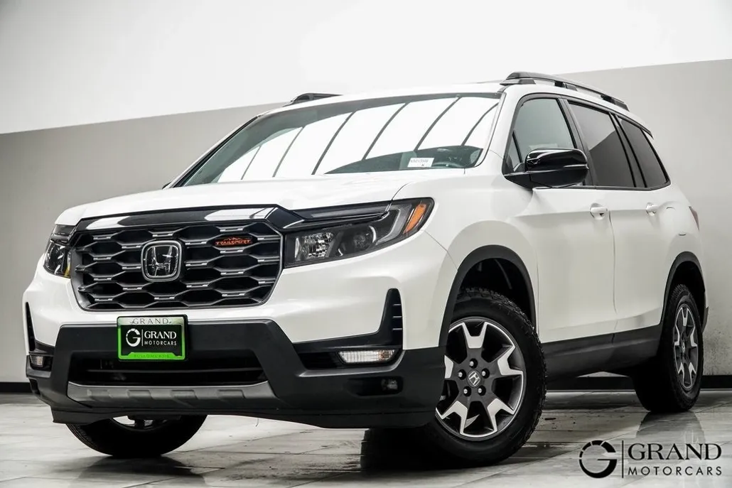 2022 Honda Passport TrailSport photo 1