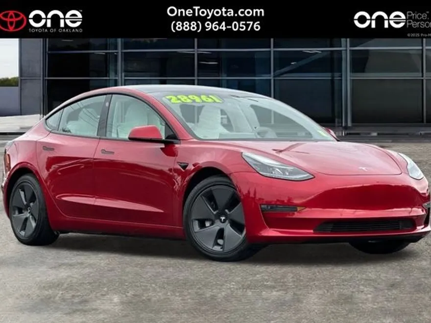 2021 Tesla Model 3 Long Range photo 1
