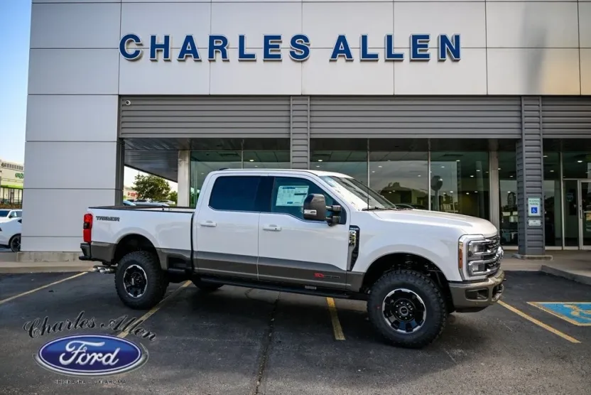 2026 Ford F-250 photo 1