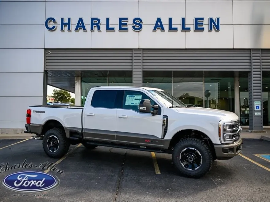 2026 Ford F-250 photo 1