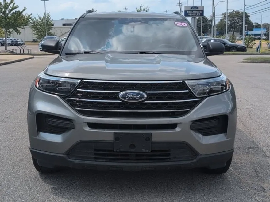 2020 Ford Explorer XLT Sport photo 1